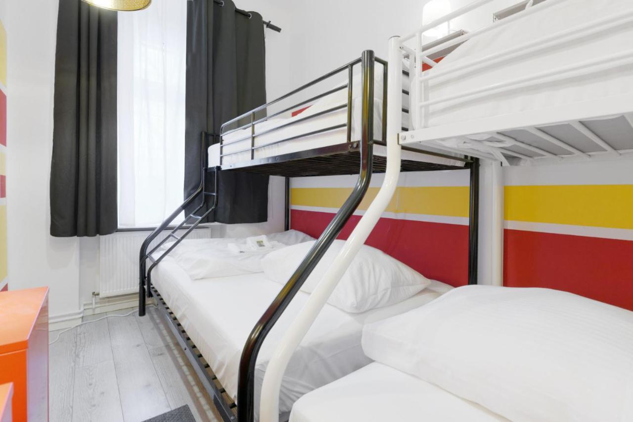Sweet Central Tiny Apartment For 4 People Berlino Esterno foto